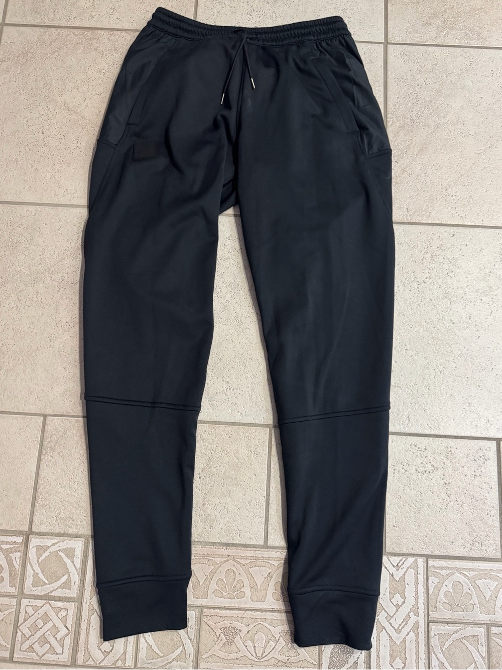 Under Armour Men's Black Athletic Jogger Pants - Small